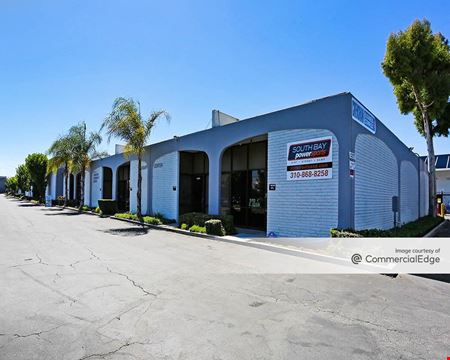 A look at Hawthorne Business Center commercial space in Hawthorne
