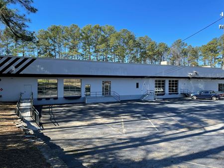A look at 2160 Hills Avenue, Suite A & B Industrial space for Rent in Atlanta