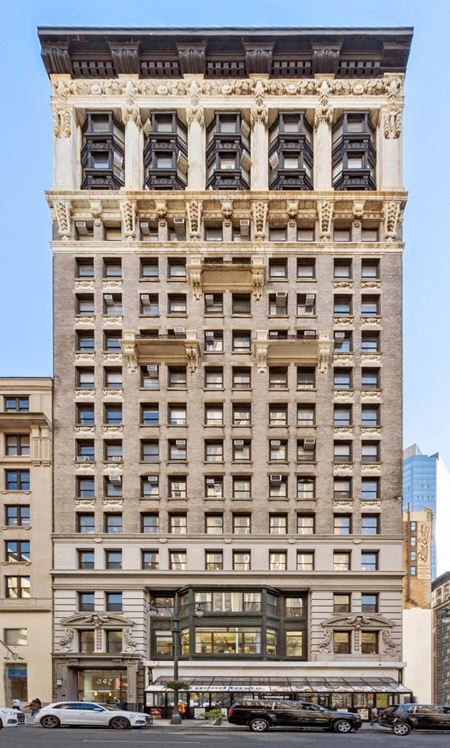 A look at 347 5th Avenue commercial space in New York