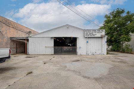 A look at 9900 San Fernando Rd commercial space in Pacoima