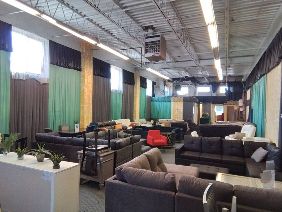 3,500 sqft private industrial warehouse for rent in Brampton