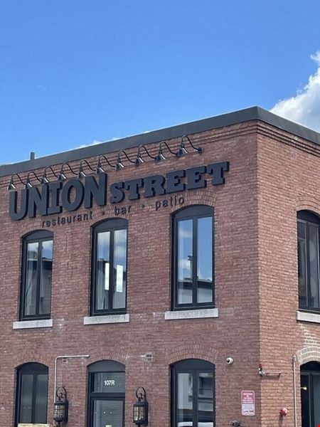 A look at 107r Union Street commercial space in Newton