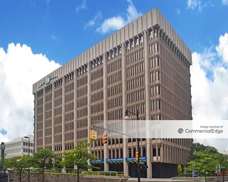 A look at Fifth Third Center - 111 Lyon Street Office space for Rent in Grand Rapids