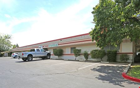 Professional/Medical Recently Renovated Office Suites Available - Fresno