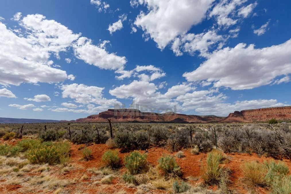 Price Reduced 597 Acre Parcel Zoned R-1 Adjacent to Kanab UT
