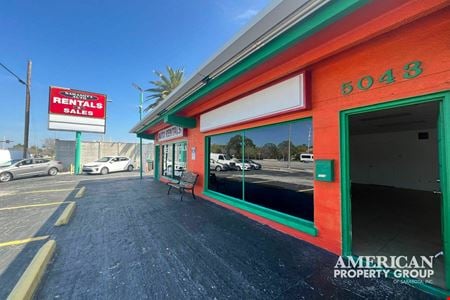 A look at Outdoor Display Lot with Warehouse & Showroom commercial space in Sarasota