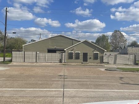 A look at 7,000 SF Industrial/Flex Opportunity  commercial space in Houston