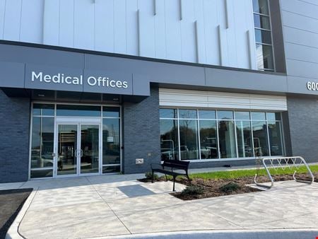 A look at 6005 Erin Mills Parkway commercial space in Mississauga