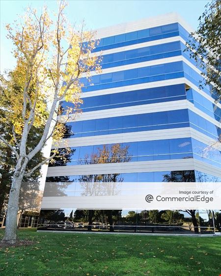 A look at 400 Corporate Pointe Office space for Rent in Culver City