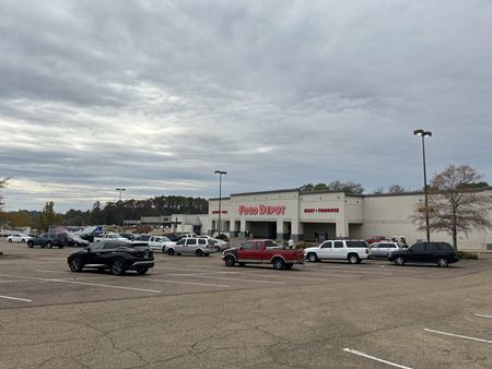 A look at 2861 Terry Road commercial space in Jackson