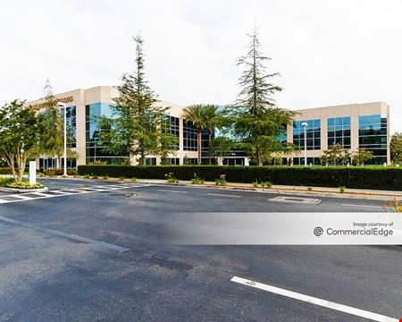 A look at 21900 Burbank Blvd Office space for Rent in Woodland Hills