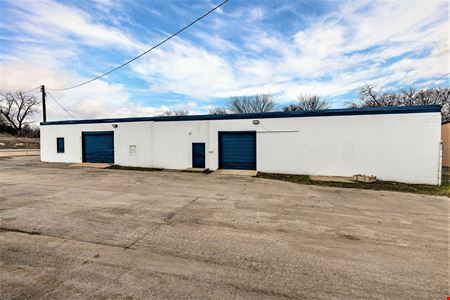 A look at 2463 S. Riverside Drive Commercial space for Rent in Fort Worth