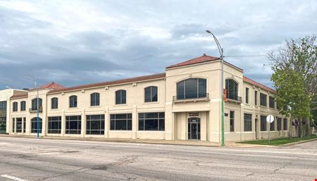 A look at 1501 E. Douglas Office space for Rent in Wichita
