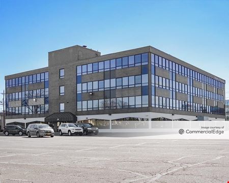 A look at 299 Market Street commercial space in Saddle Brook