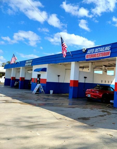 A look at The Dream Jet Wash commercial space in Schertz