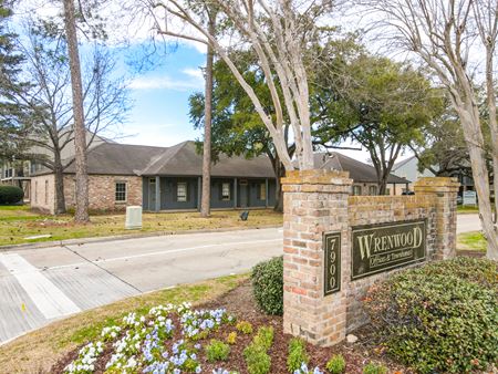 A look at Strategically Located Office Suite on Wrenwood Blvd Office space for Rent in Baton Rouge