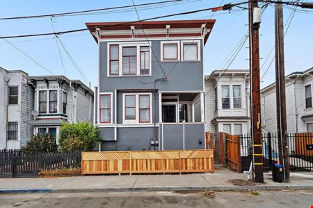 A look at Duplex 690 25th Street Commercial space for Sale in Oakland