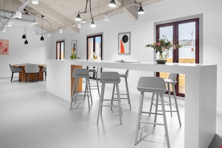 A look at 25% off SPACES STATE STREET Coworking space for Rent in Boston