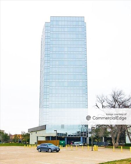 A look at Lakeside Square Commercial space for Rent in Dallas