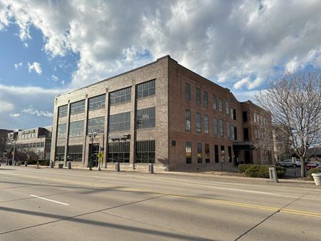 A look at 1701 River Drive, Suite 300 Office space for Rent in Moline