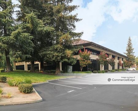 A look at 3900 Lennane Drive commercial space in Sacramento