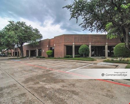A look at Collin Creek I &amp; II Commercial space for Rent in Plano