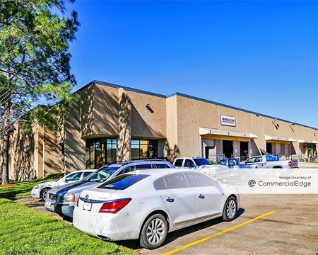 A look at Pine Forest Business Park - 551 Garden Oaks Blvd Commercial space for Rent in Houston