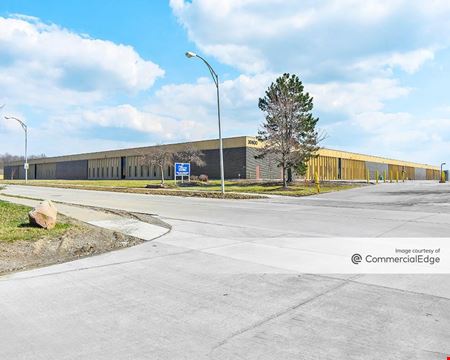 A look at 30600 Carter Street commercial space in Solon