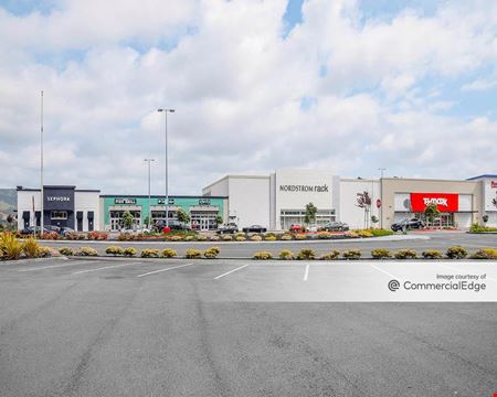 A look at Serramonte Center commercial space in Daly City