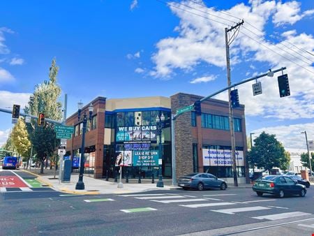 A look at 422 E Burnside St commercial space in Portland