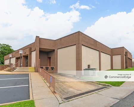 A look at 8045 Big Bend Blvd commercial space in St. Louis