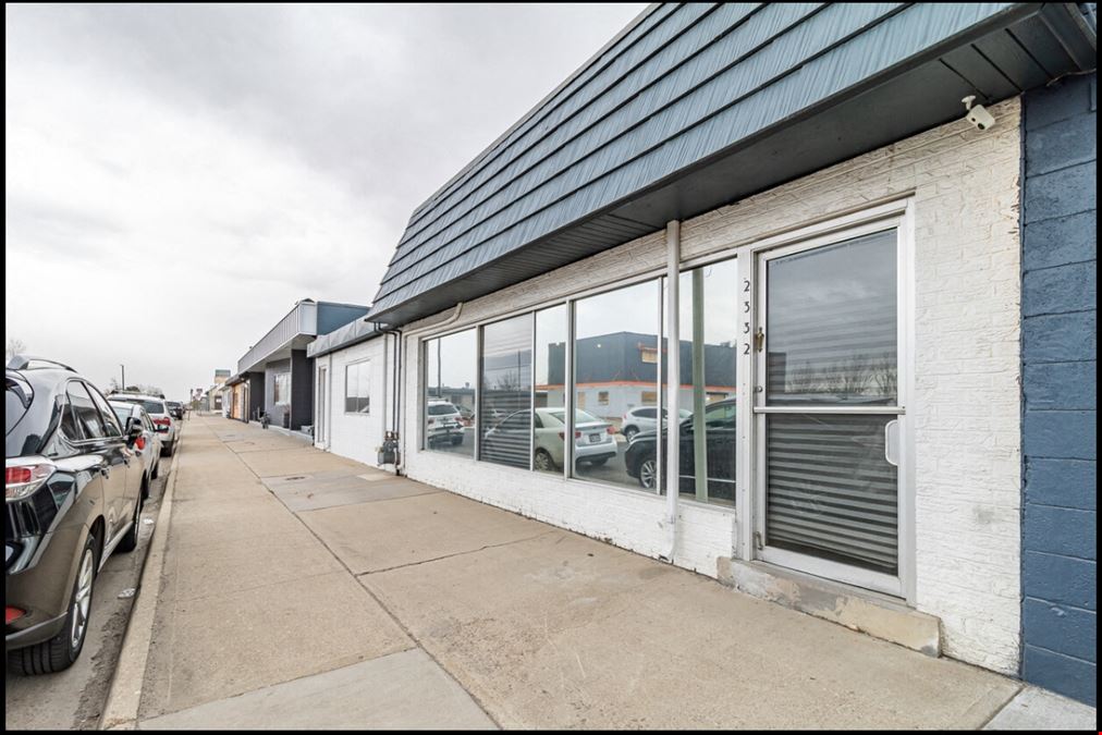 Aurora, CO Warehouse for Rent - #1336 | 500-3,500 SF available