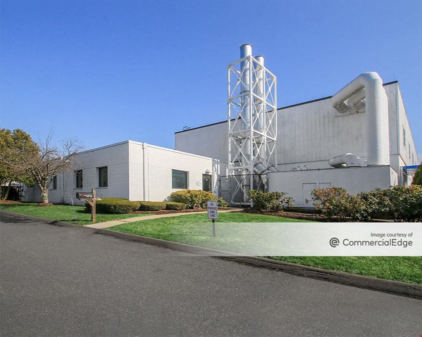 35 NE Industrial Road