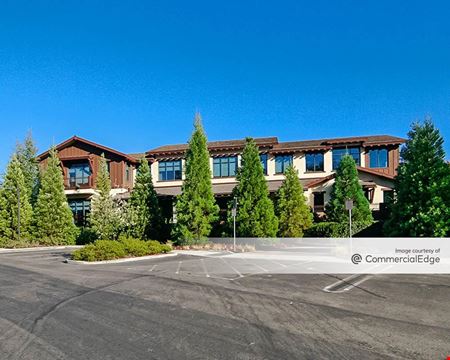 A look at Rosewood Sand Hill Office Complex Office space for Rent in Menlo Park