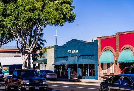 A look at 344 S Oxnard Boulevard Commercial space for Sale in Oxnard