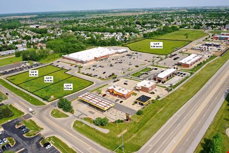 A look at Knoxville Crossing Outlots commercial space in Peoria