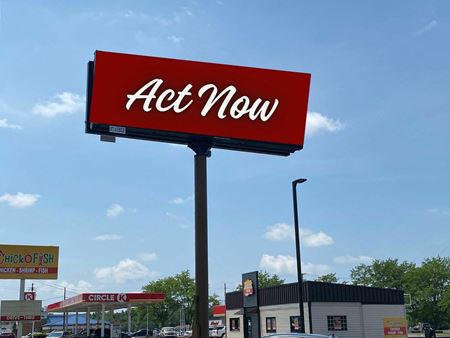 A look at Electronic Billboard commercial space in Evansville