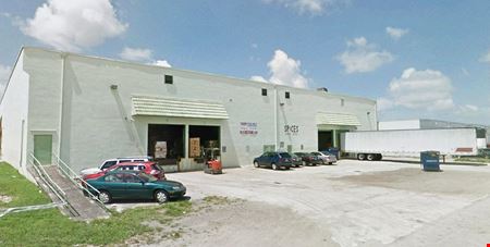 A look at 741 W 17th St commercial space in Hialeah
