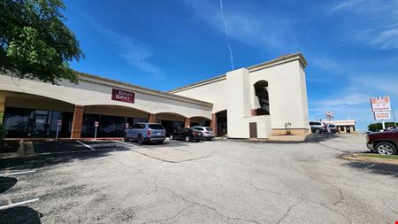 A look at 204 South IH 35 Service Road commercial space in Georgetown