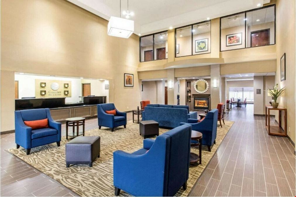 Comfort Inn & Suites-IAH Bush Airport East-Houston