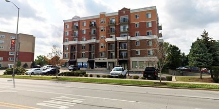 A look at 238 E. Irving Park Road commercial space in Wood Dale