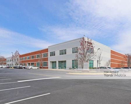 A look at Gunston Commerce Center - Building 7 commercial space in Lorton