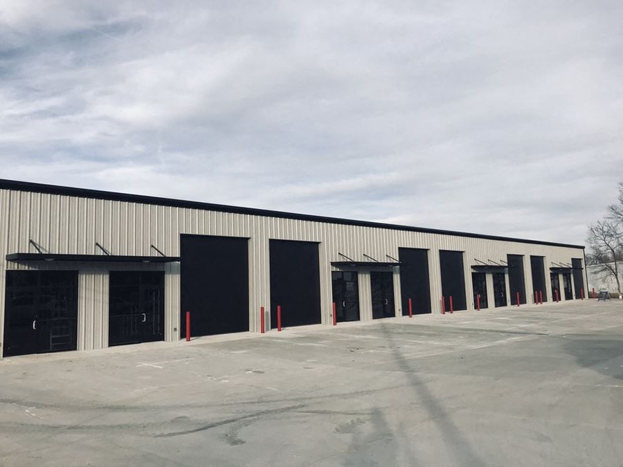 3,000 SF Warehouse / Office Space For Lease