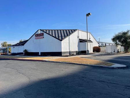 A look at ±4,168 SF Turn Key Freestanding Retail Restaurant commercial space in Bakersfield