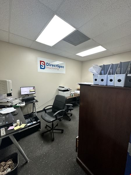 A look at 7531 Bartlett Corporate Cv E commercial space in Bartlett