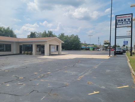 A look at Raeford Rd Signalized Corner Retail space for Rent in Fayetteville
