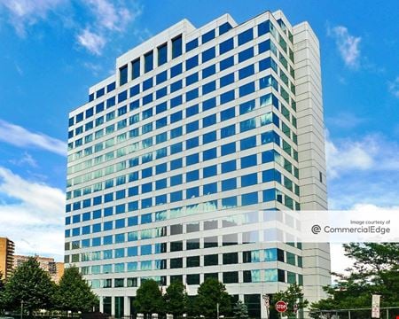 A look at One Evertrust Plaza Office space for Rent in Jersey City