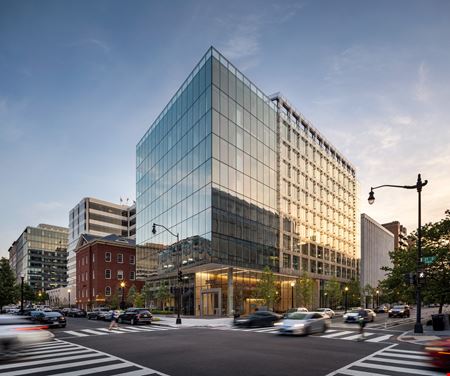A look at 2100 L Street, NW commercial space in Washington