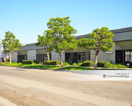 A look at Harbor Warner Business Center Commercial space for Rent in Santa Ana