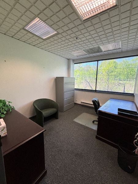 A look at 790 Frontage Road Office space for Rent in Northfield